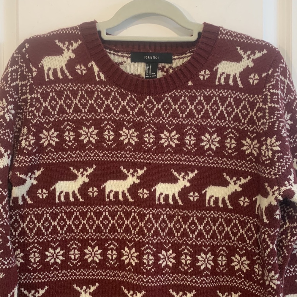 Forever 21 Sweater - Picture 2 of 7
